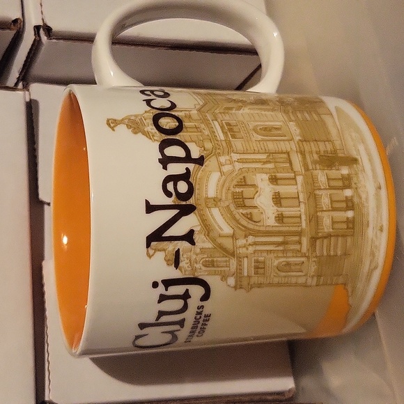 2009 Starbucks Global Icon City Collection Discontinued Starbucks mug - Picture 1 of 3